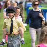 Perth Show…05.08.16
Freya England (12) giv es a piggy back to Natalie Morison (6)
Picture by Graeme Hart.
Copyright Perthshire Picture Agency
Tel: 01738 623350  Mobile: 07990 594431
