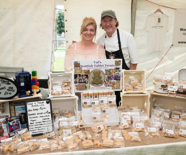 Perthshire on a Plate…..03.08.18
Chef Paul Rankin with stall holders
for further info please contact Maureen Young on 07778 779888
Picture by Graeme Hart. 
Copyright Perthshire Picture Agency
Tel: 01738 623350  Mobile: 07990 594431